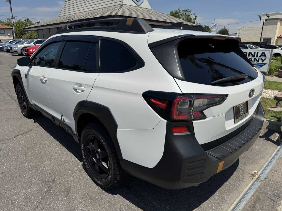2023 Subaru Outback Wilderness photo 2