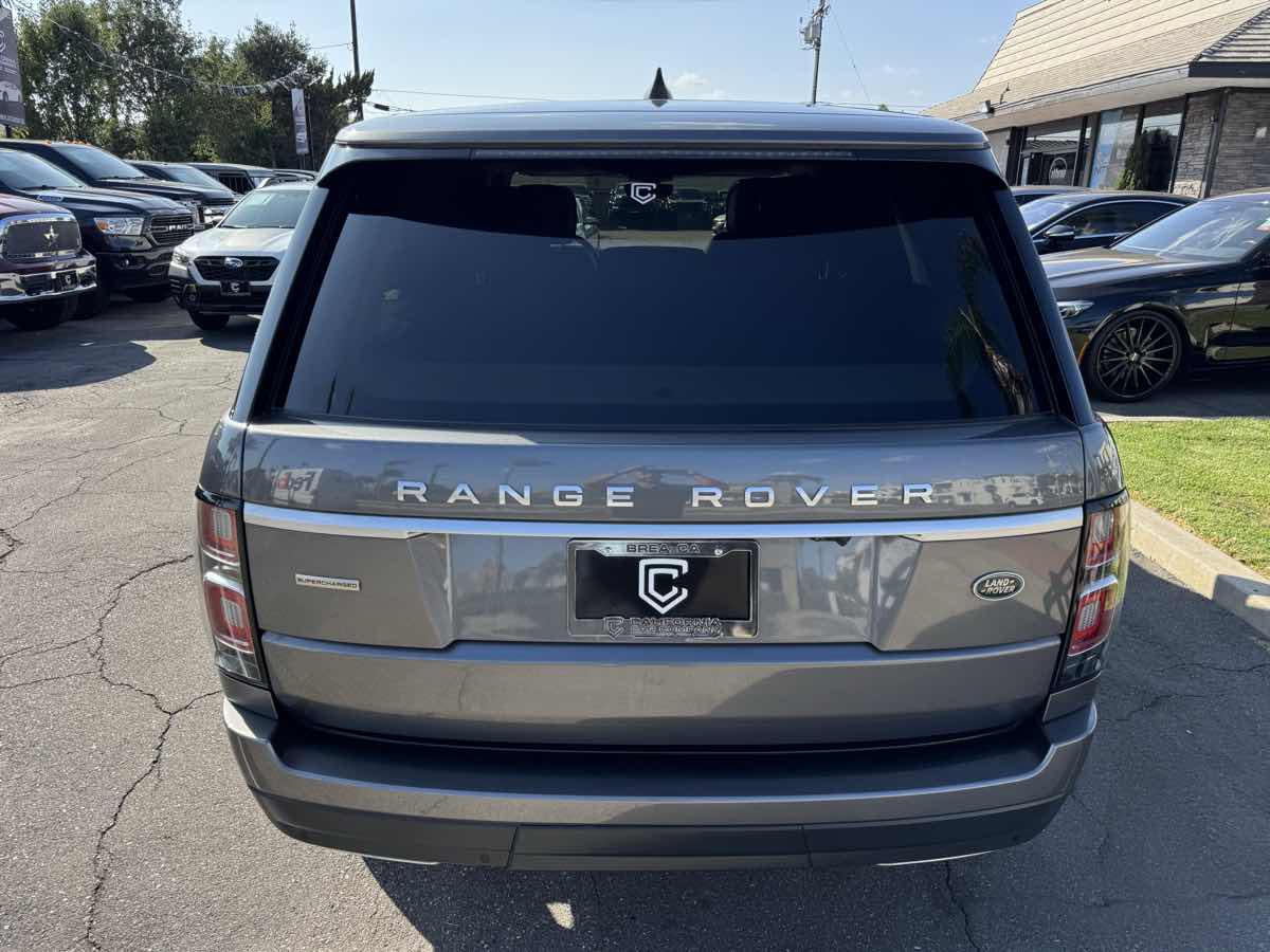 2019 Land Rover Range Rover Supercharged LWB photo 3