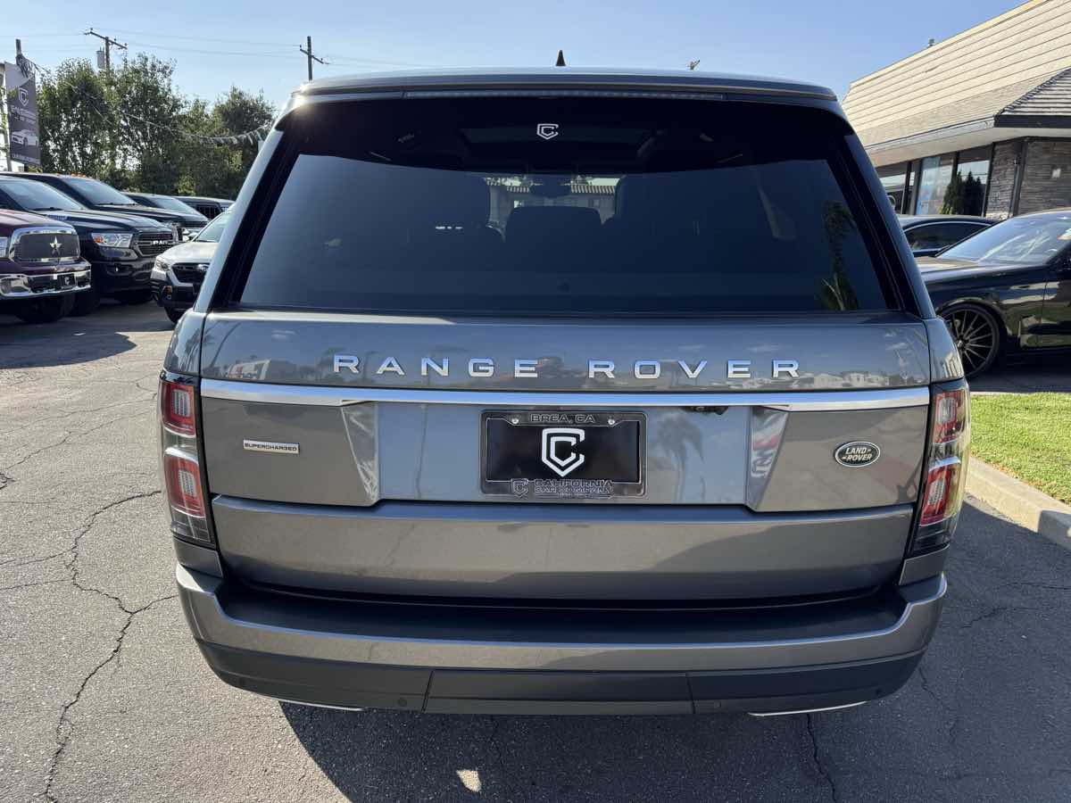 2019 Land Rover Range Rover Supercharged LWB photo 4