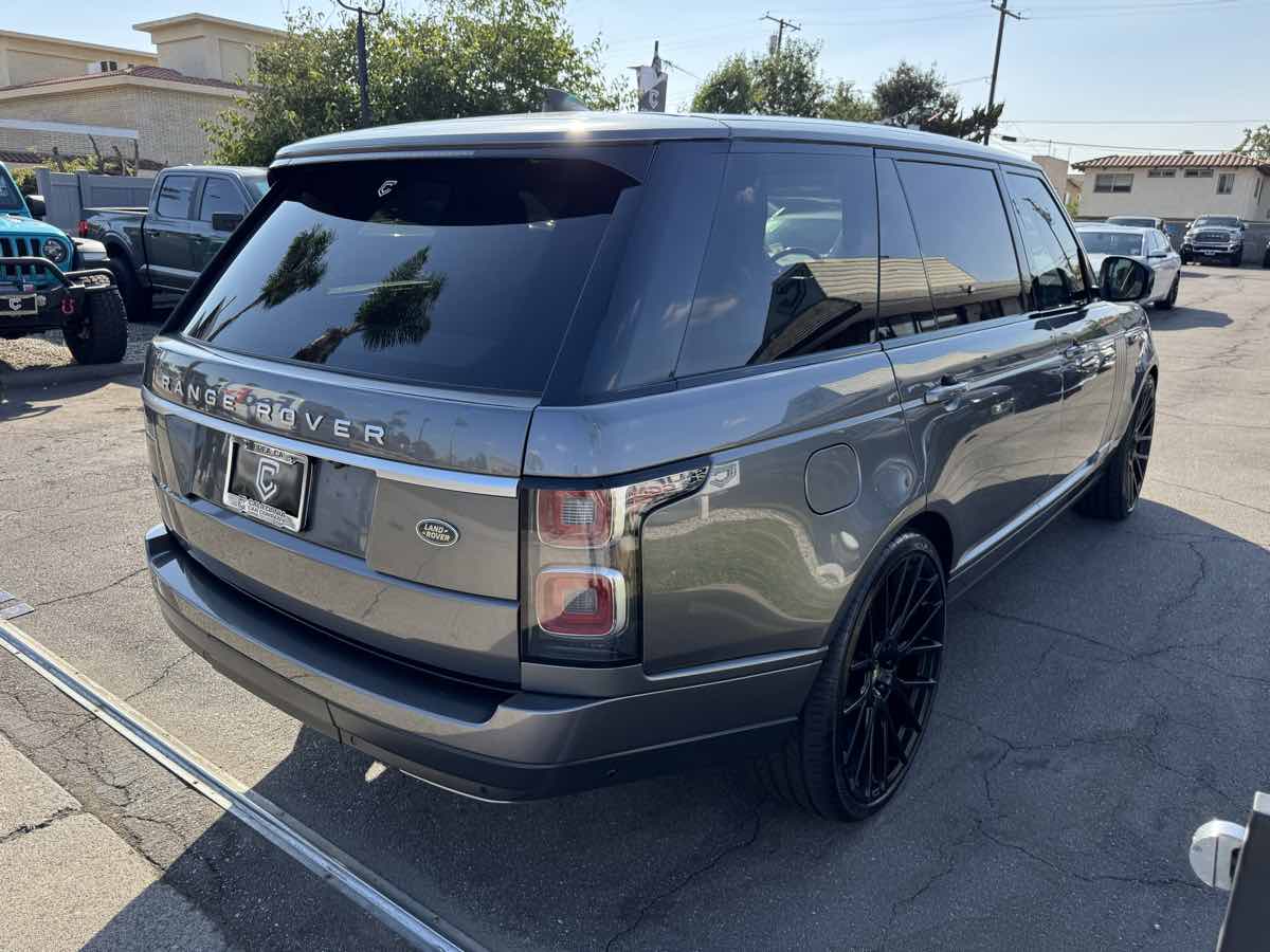 2019 Land Rover Range Rover Supercharged LWB photo 5