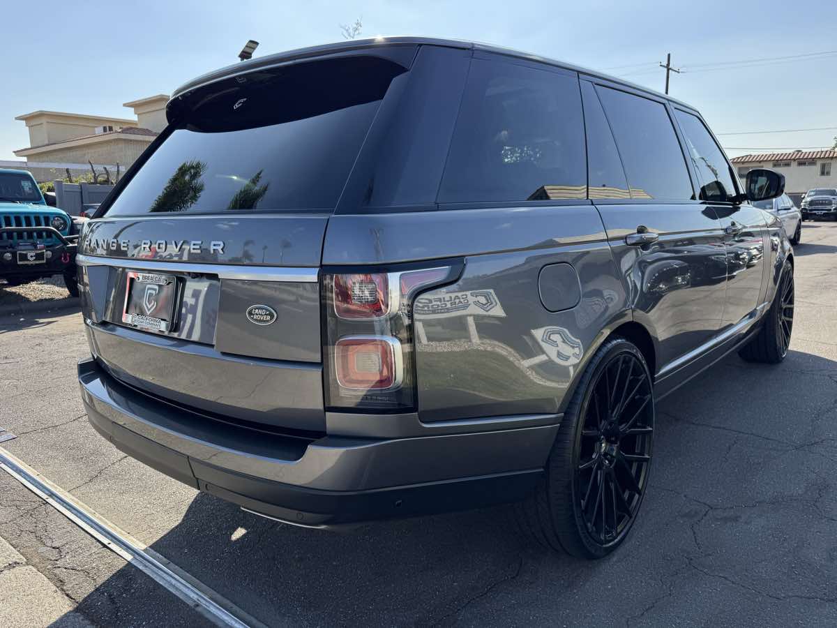 2019 Land Rover Range Rover Supercharged LWB photo 6