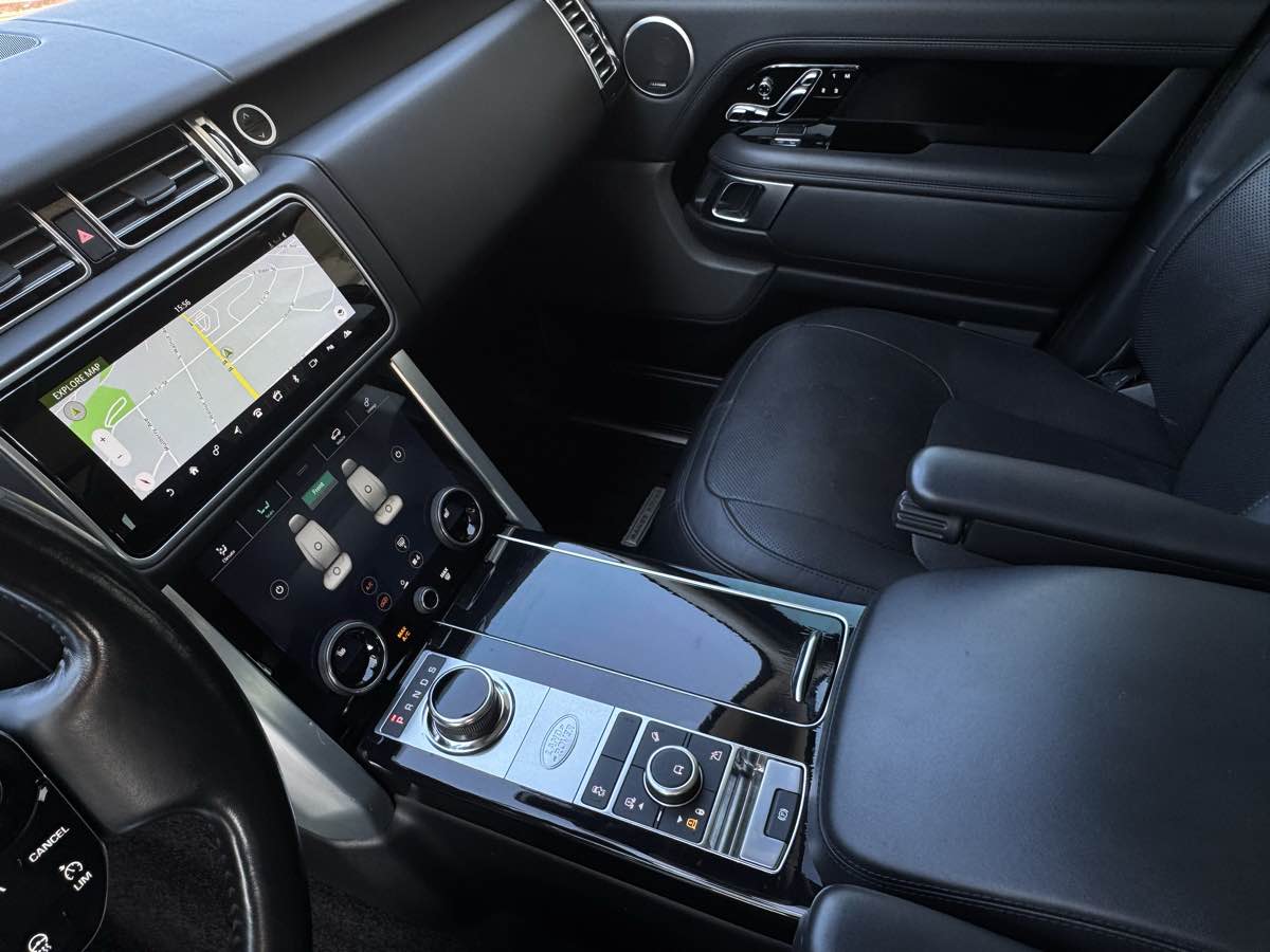 2019 Land Rover Range Rover Supercharged LWB photo 14
