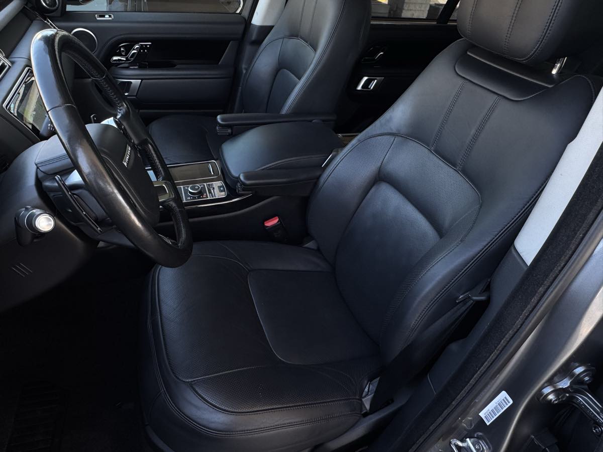 2019 Land Rover Range Rover Supercharged LWB photo 15
