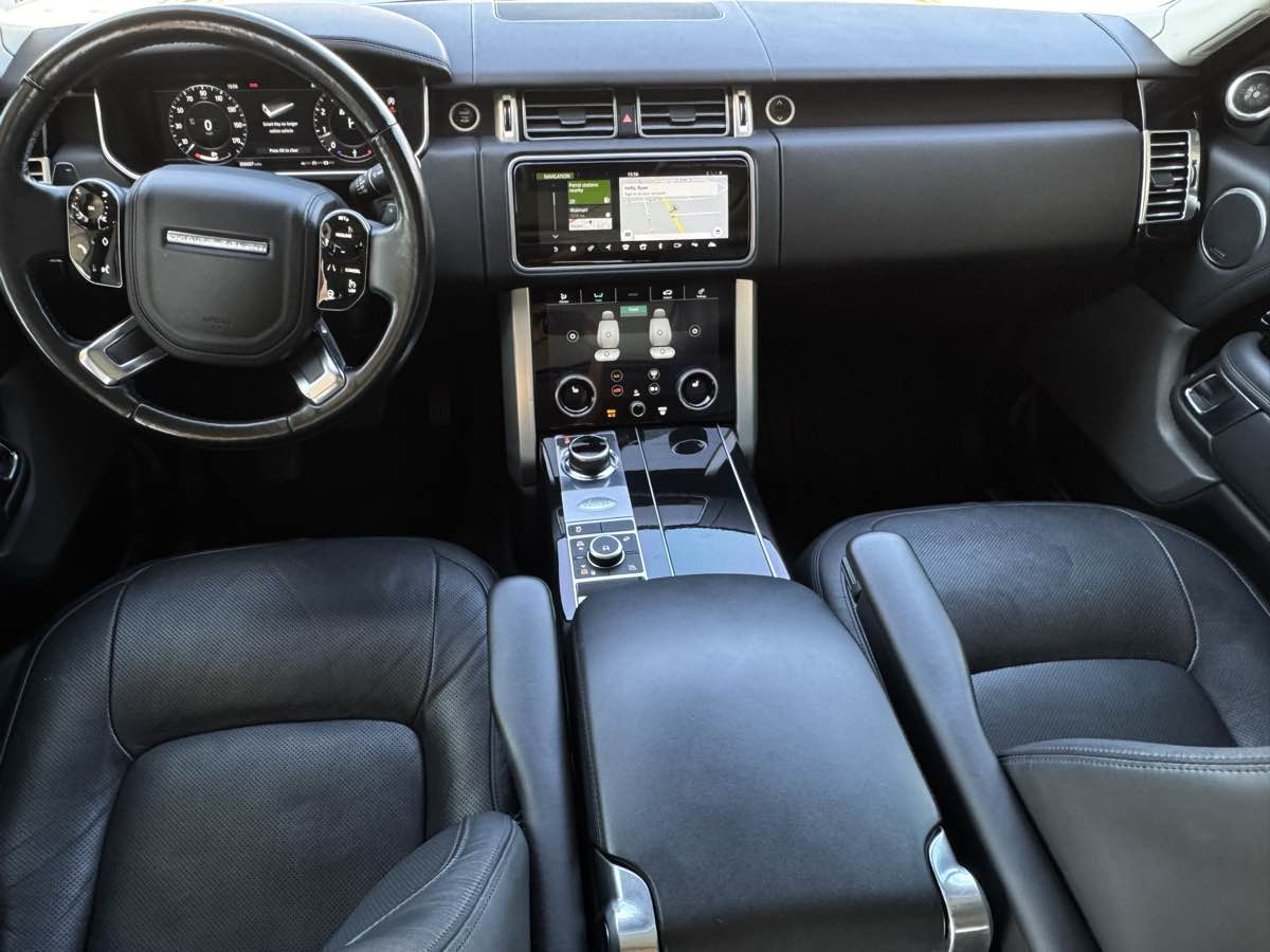 2019 Land Rover Range Rover Supercharged LWB photo 17