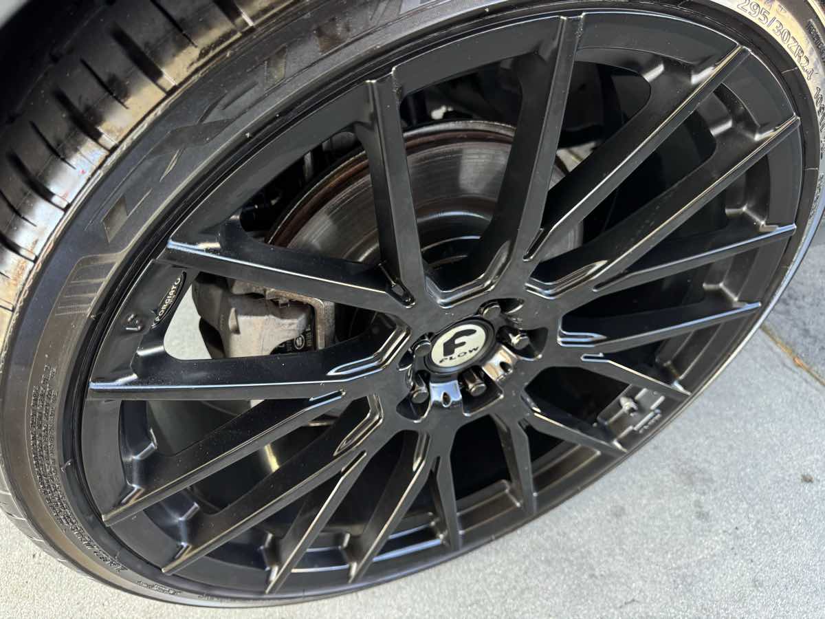 2019 Land Rover Range Rover Supercharged LWB photo 28