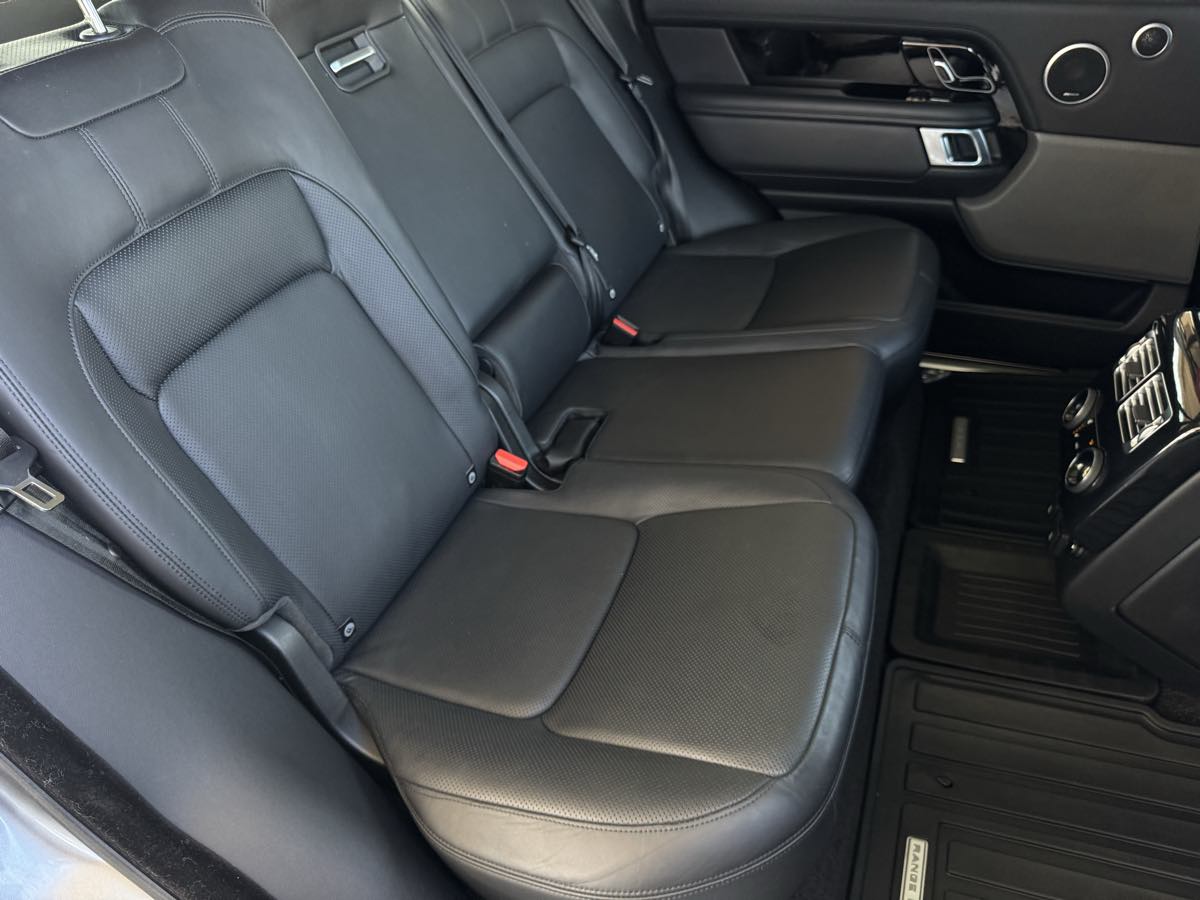 2019 Land Rover Range Rover Supercharged LWB photo 18