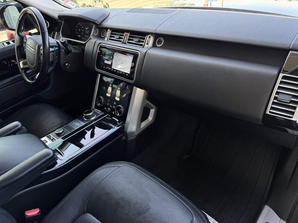 2019 Land Rover Range Rover Supercharged LWB photo 21