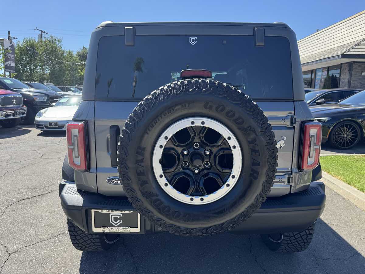 2023 Ford Bronco Badlands photo 6