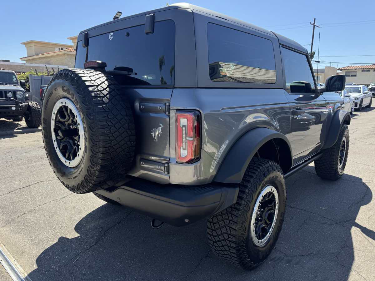 2023 Ford Bronco Badlands photo 8