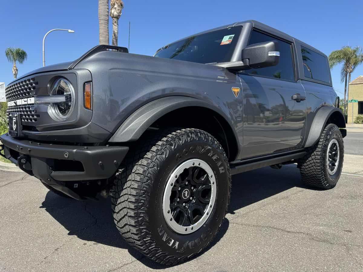 2023 Ford Bronco Badlands photo 13