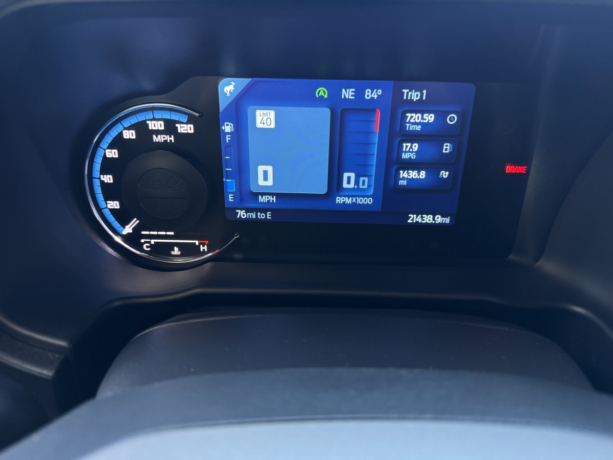 2023 Ford Bronco Badlands photo 27