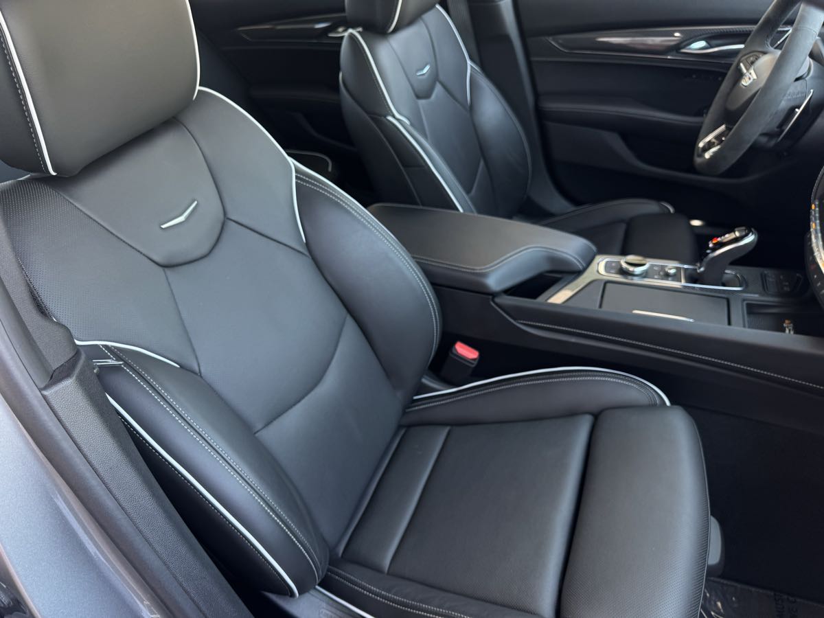 2023 Cadillac CT5 photo 24