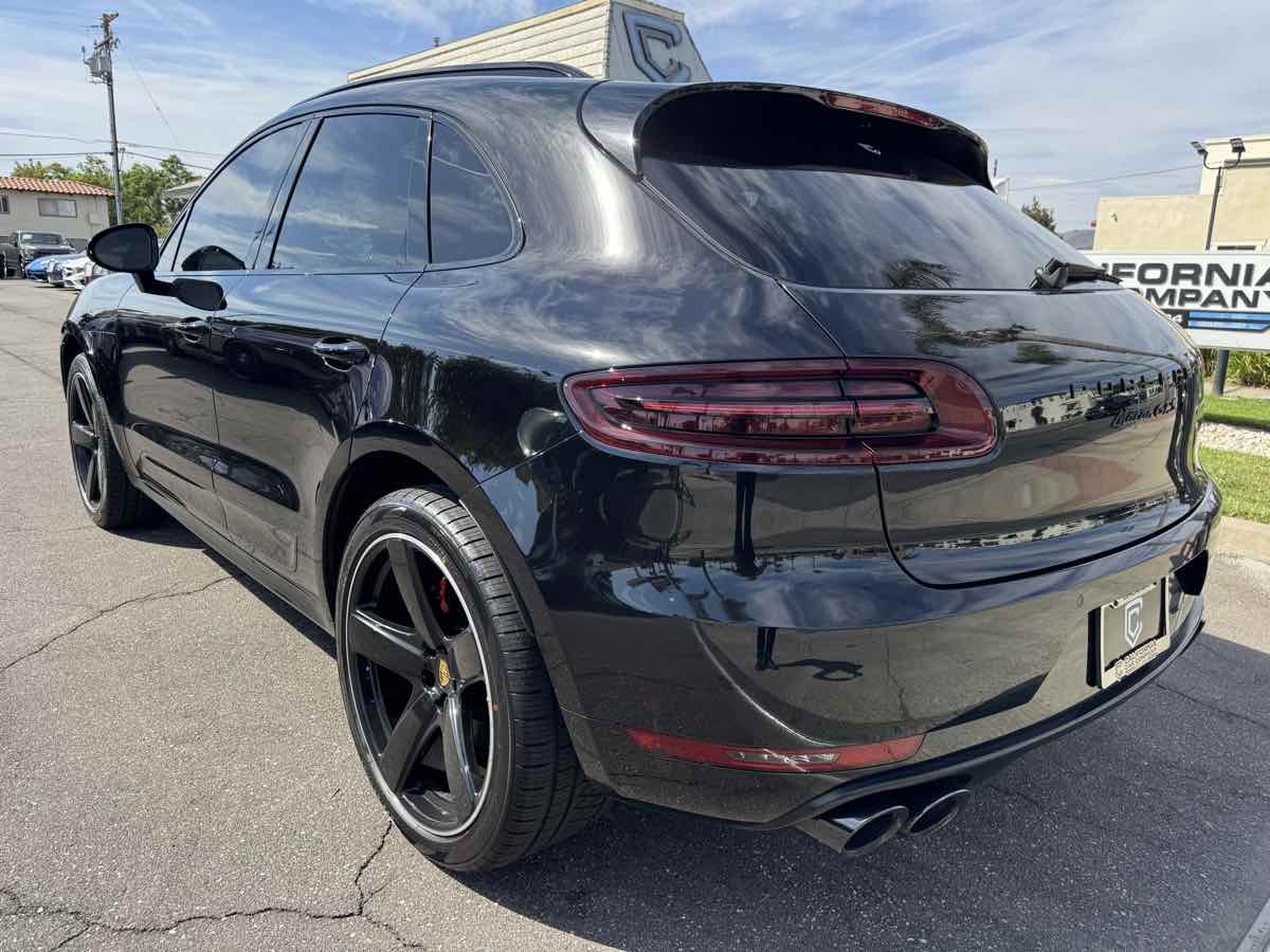2017 Porsche Macan GTS photo 4