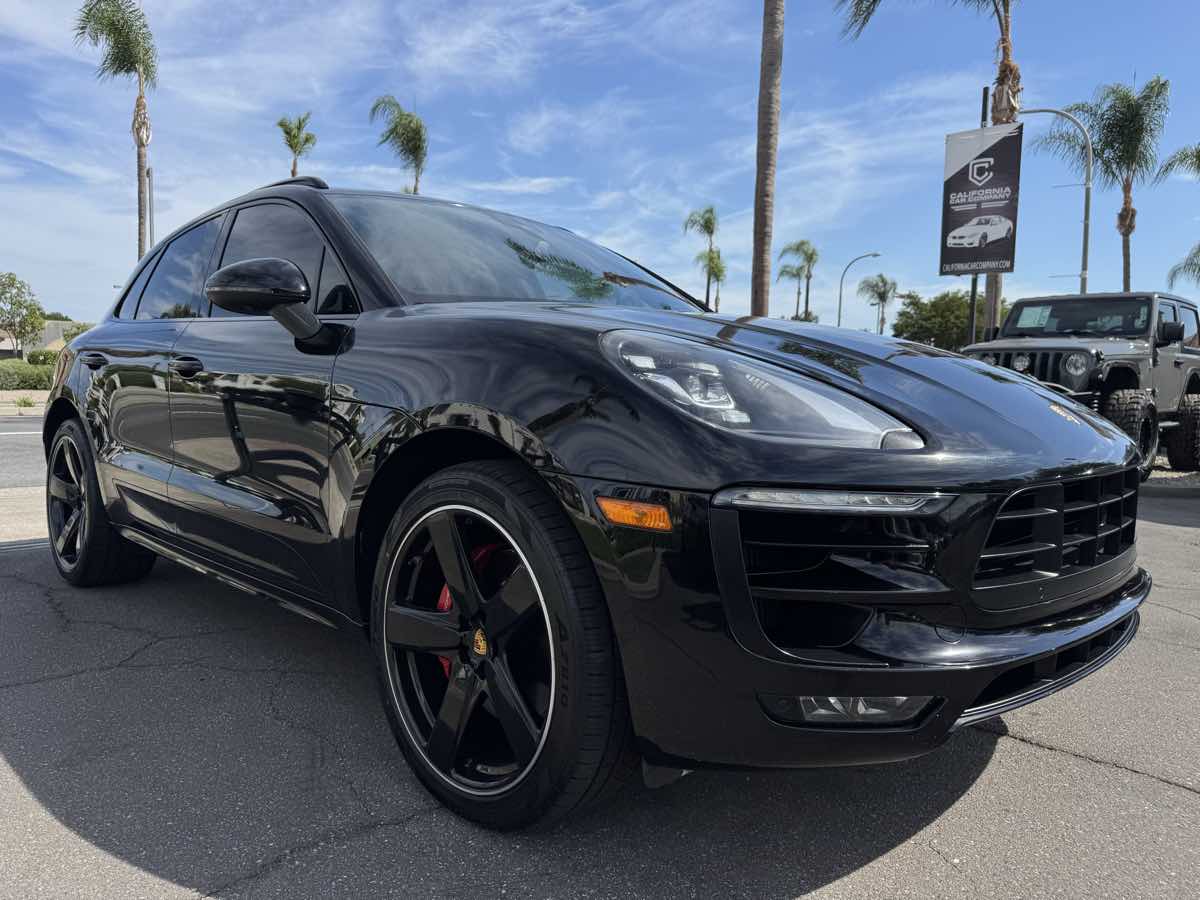2017 Porsche Macan GTS photo 9