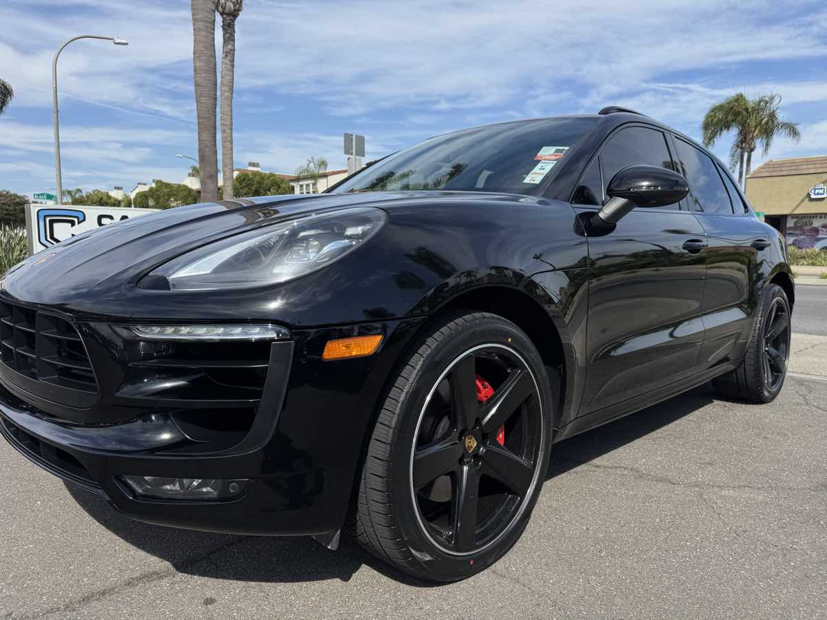 2017 Porsche Macan GTS photo 13