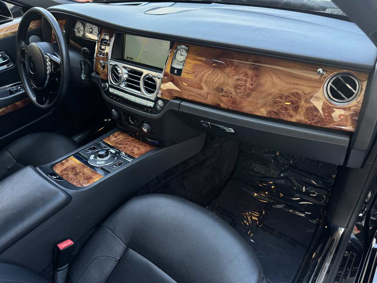 2011 Rolls Royce Ghost photo 24