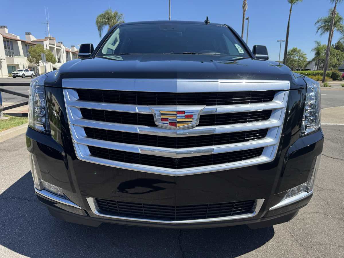 2020 Cadillac Escalade ESV Luxury photo 12