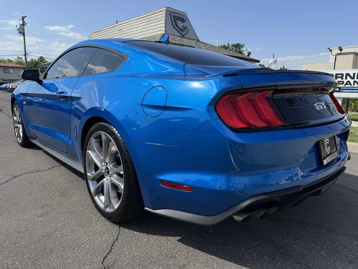 2020 Ford Mustang GT Premium photo 4