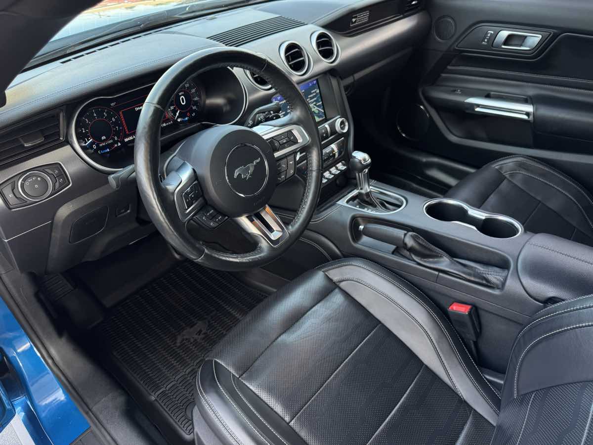 2020 Ford Mustang GT Premium photo 15