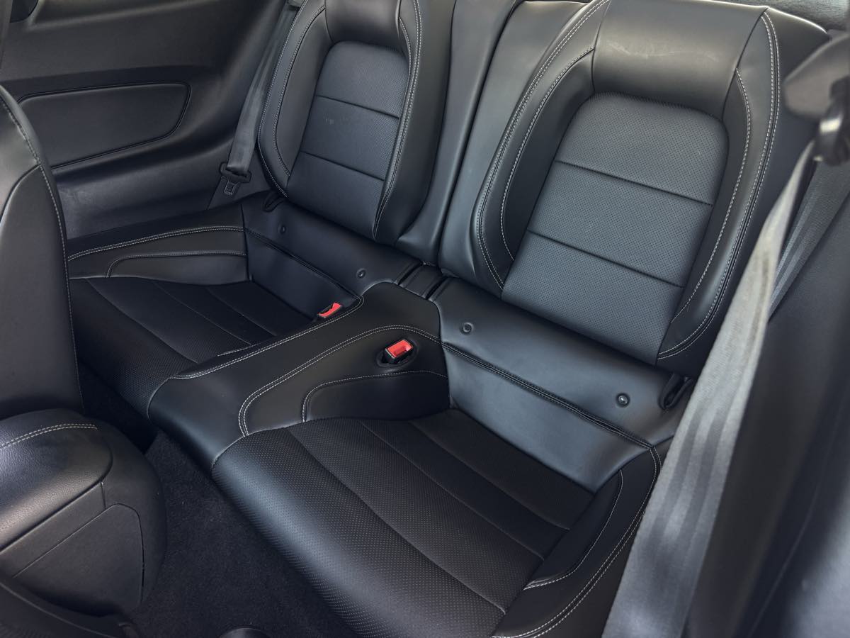2020 Ford Mustang GT Premium photo 19