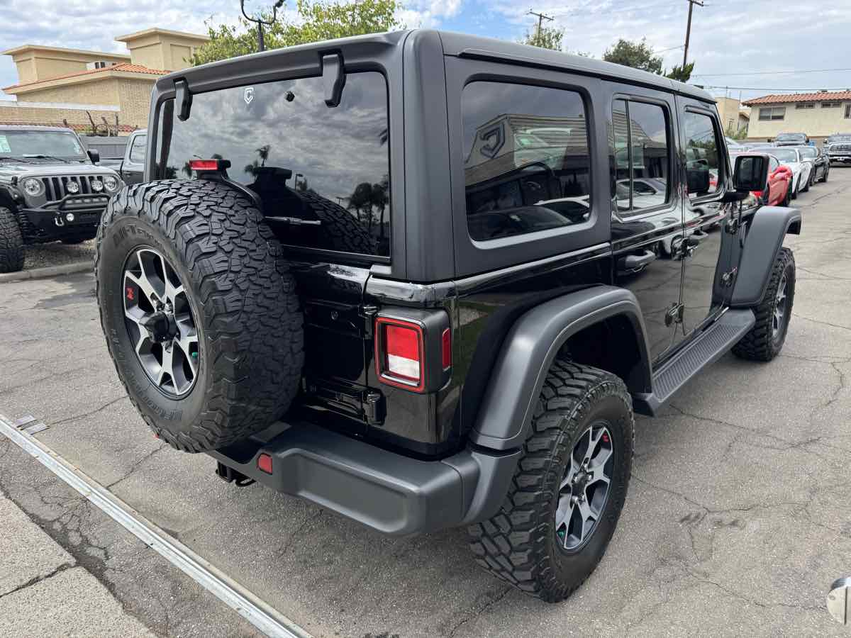 2019 Jeep Wrangler Unlimited Rubicon photo 6