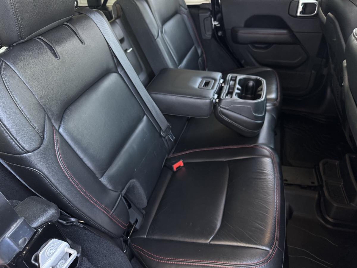 2019 Jeep Wrangler Unlimited Rubicon photo 20