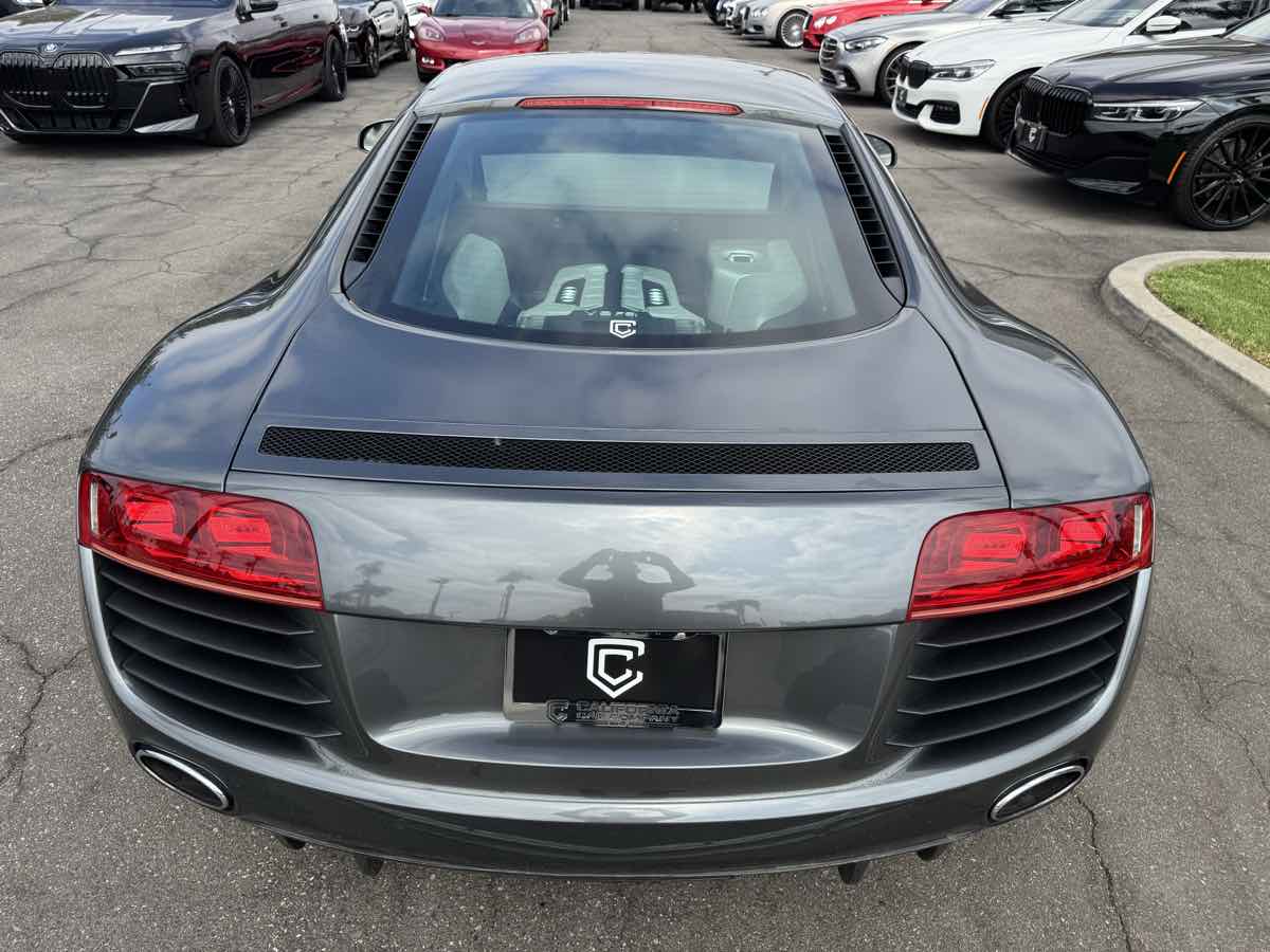 2010 Audi R8 4.2 photo 5