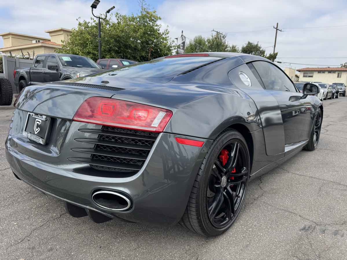 2010 Audi R8 4.2 photo 8