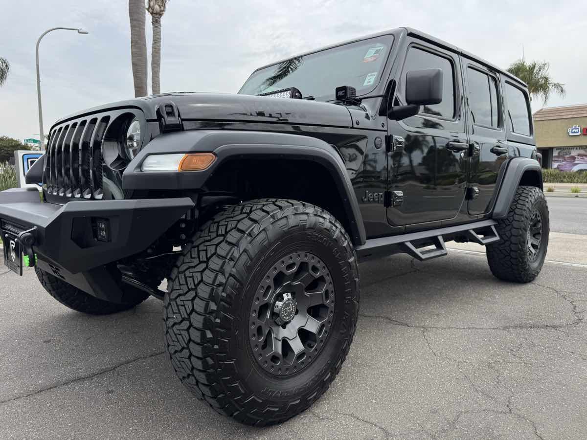 2020 Jeep Wrangler Unlimited Willys photo 10