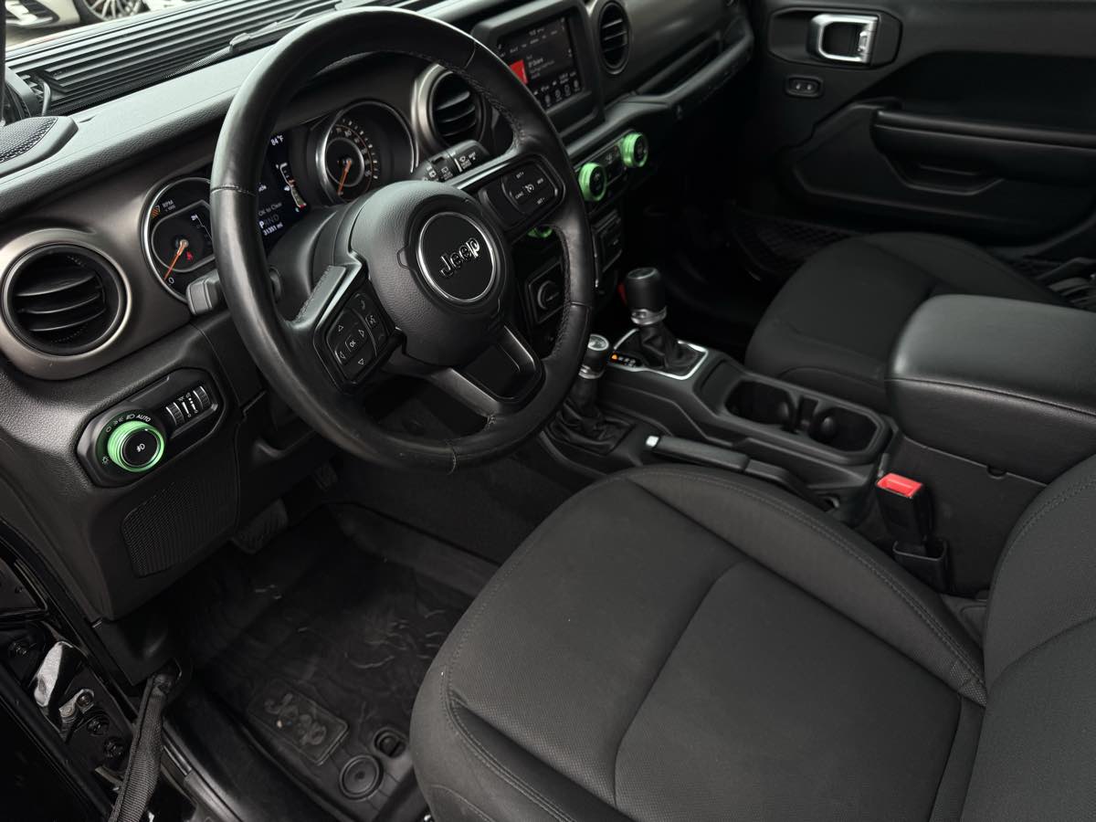 2020 Jeep Wrangler Unlimited Willys photo 12