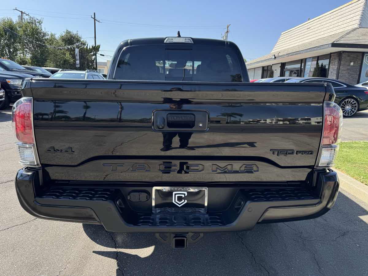 2022 Toyota Tacoma TRD Pro photo 6