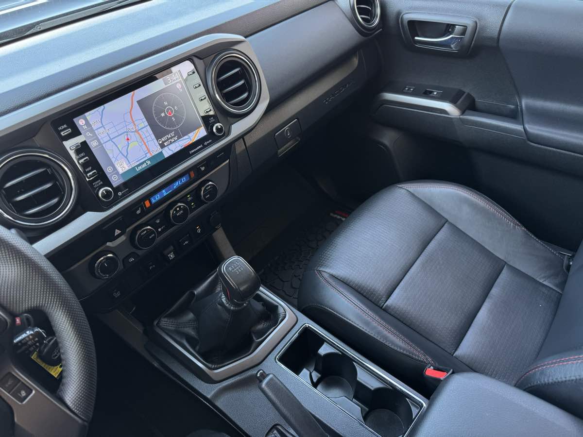2022 Toyota Tacoma TRD Pro photo 16