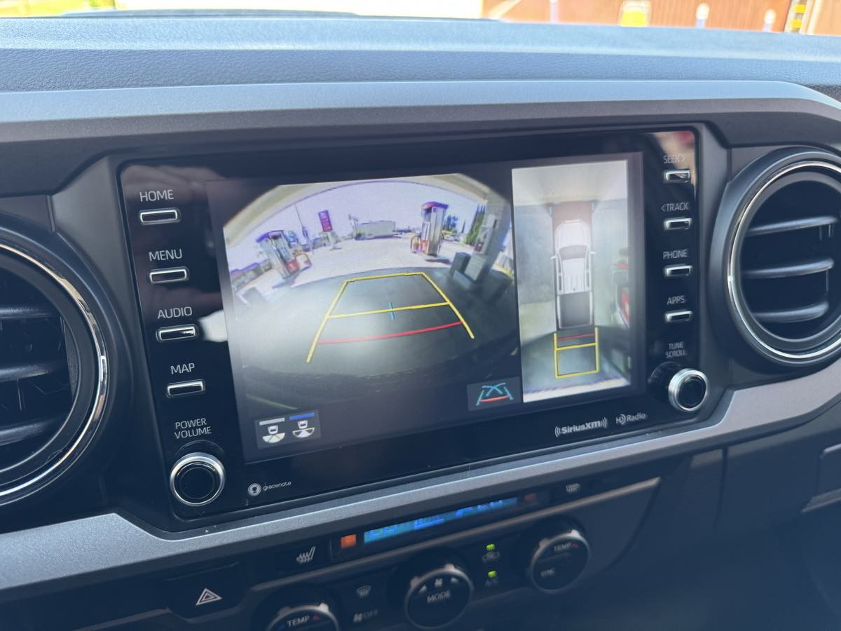 2022 Toyota Tacoma TRD Pro photo 25
