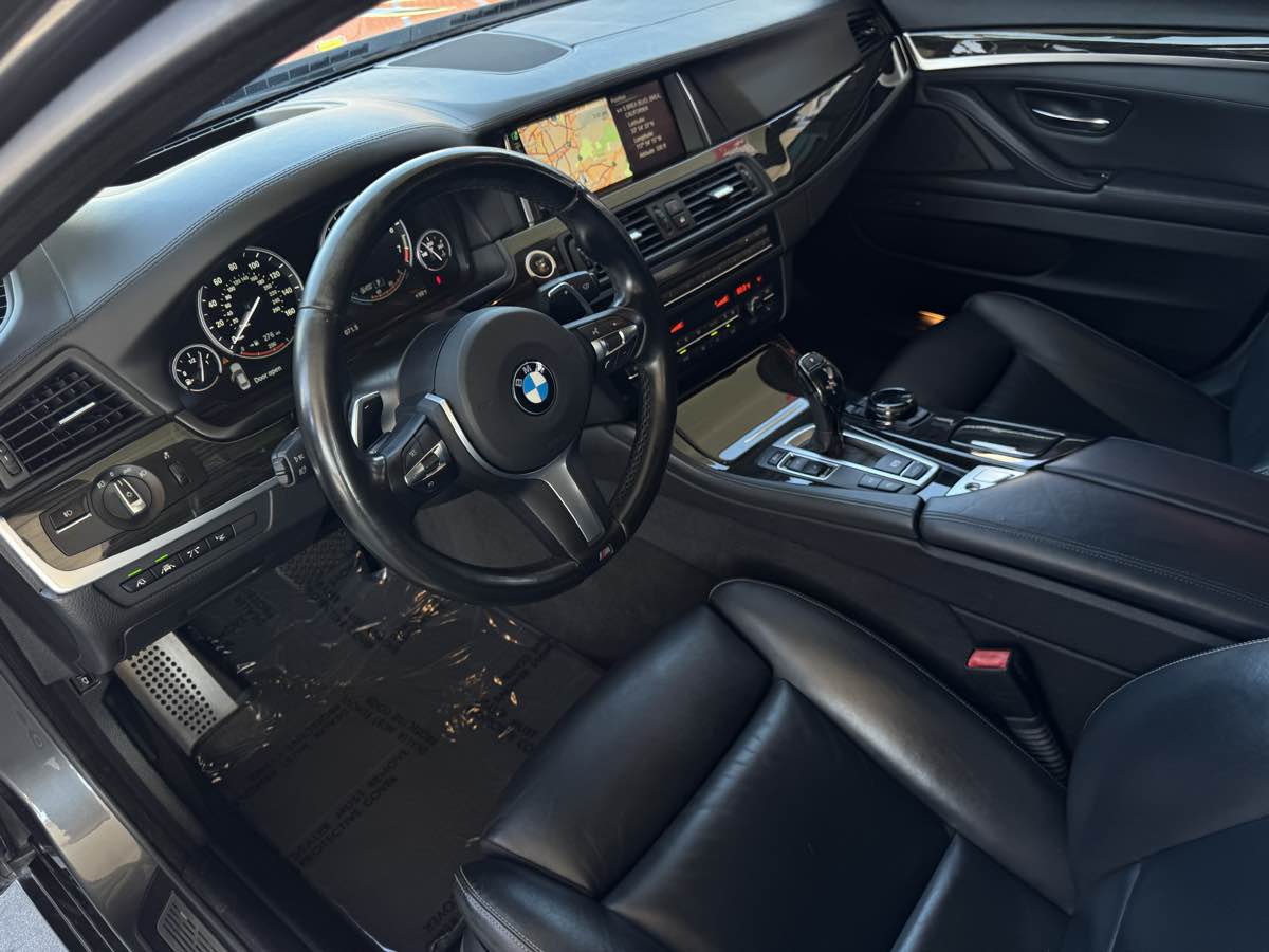 2016 Bmw 550i 5-Series photo 14