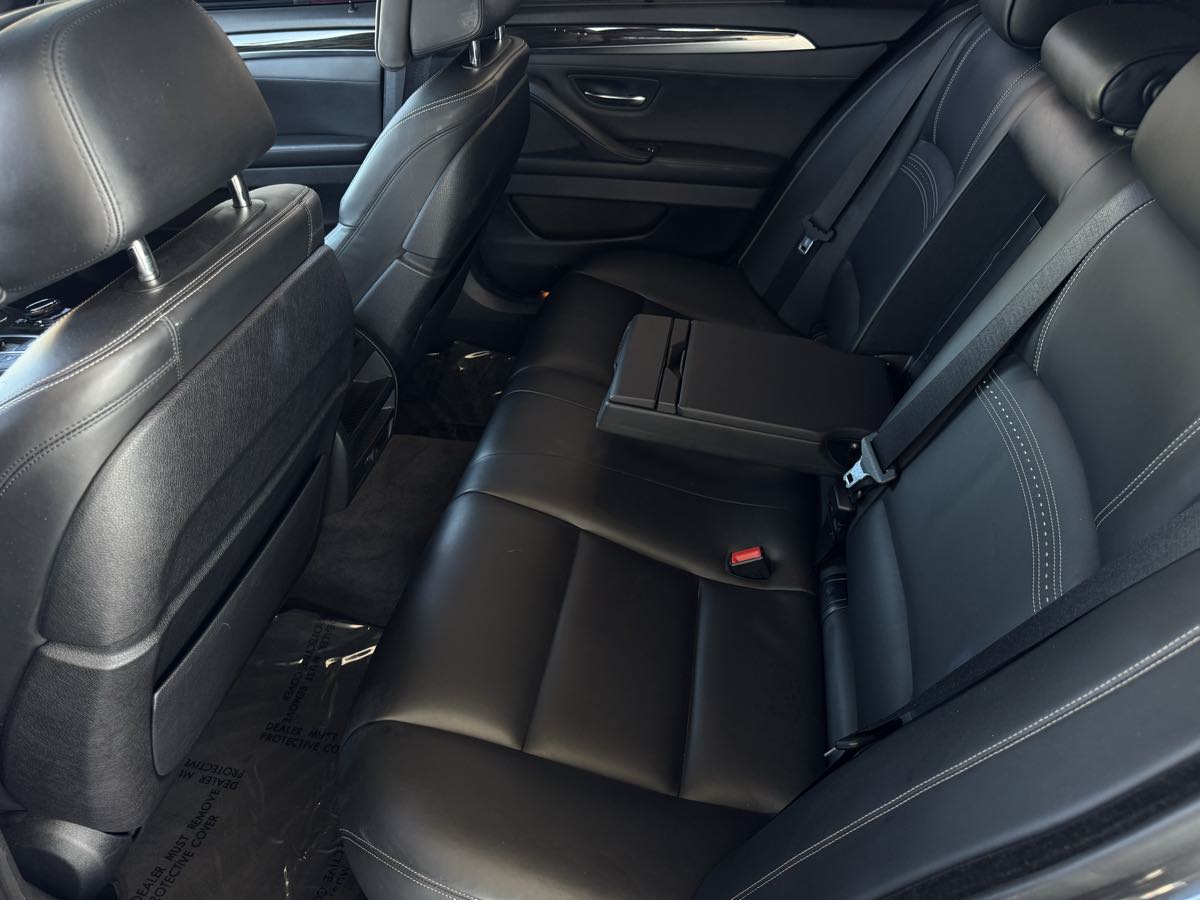 2016 Bmw 550i 5-Series photo 18