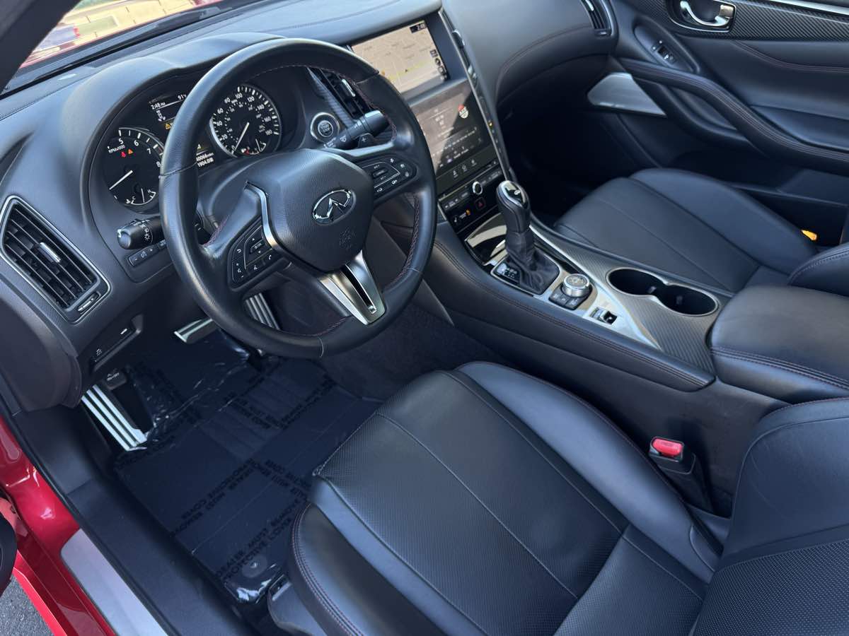 2021 Infiniti Q60 Red Sport 400 photo 14