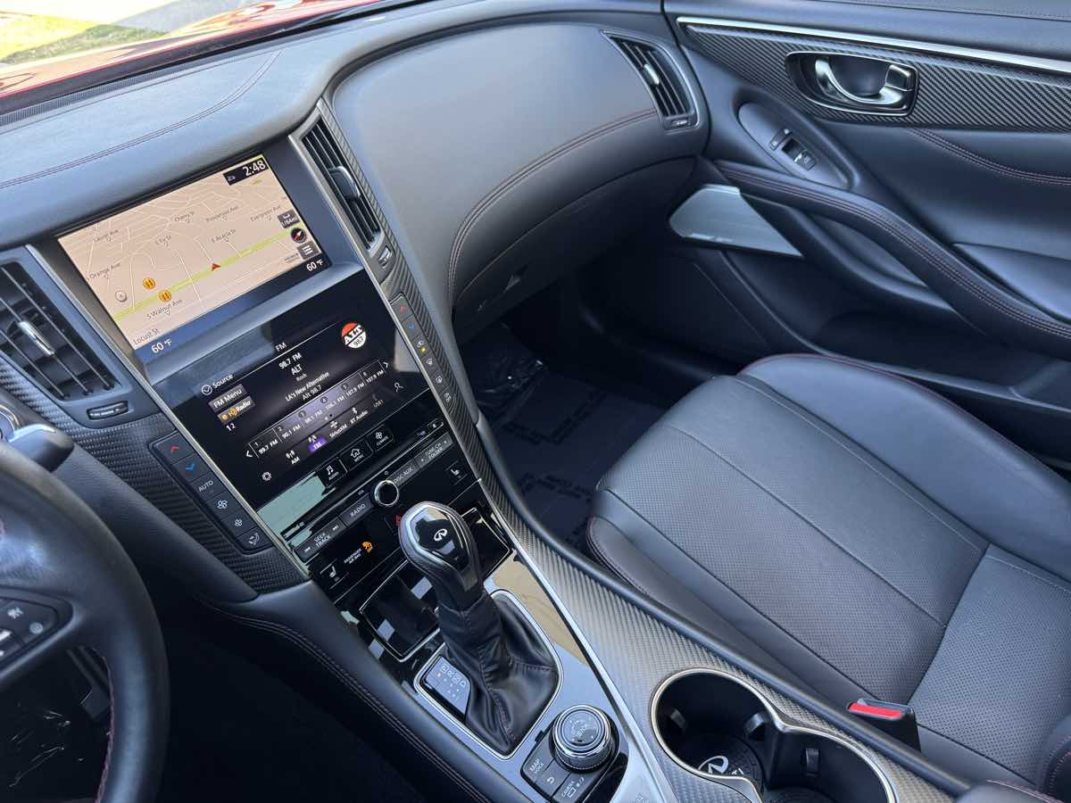 2021 Infiniti Q60 Red Sport 400 photo 15