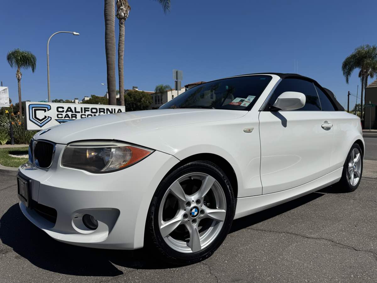 2013 Bmw 128i 1-Series photo 2