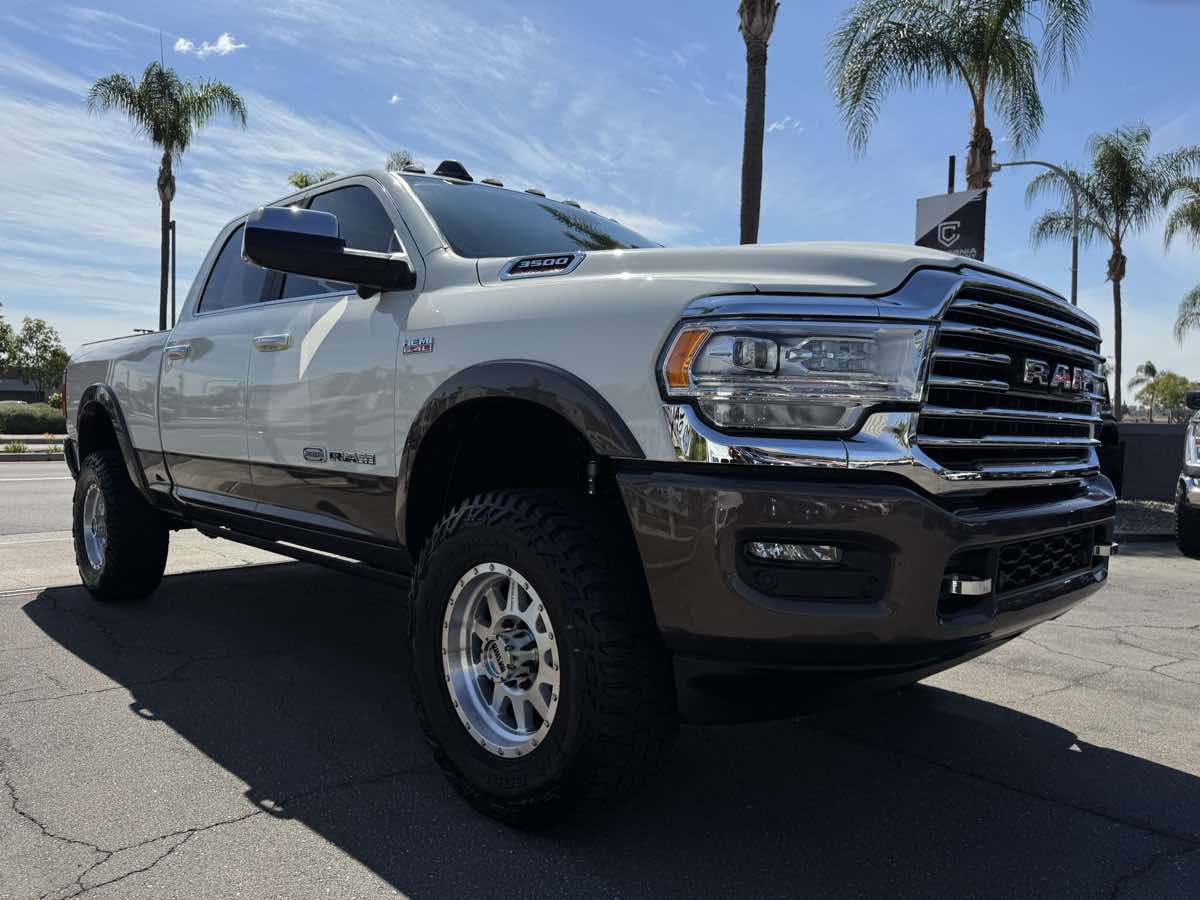 2022 Ram 3500 Longhorn photo 9
