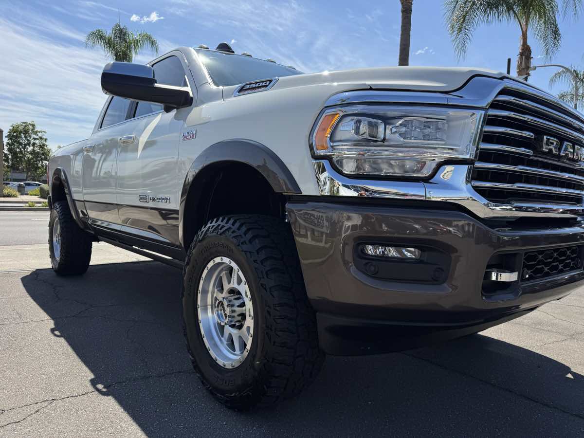 2022 Ram 3500 Longhorn photo 10