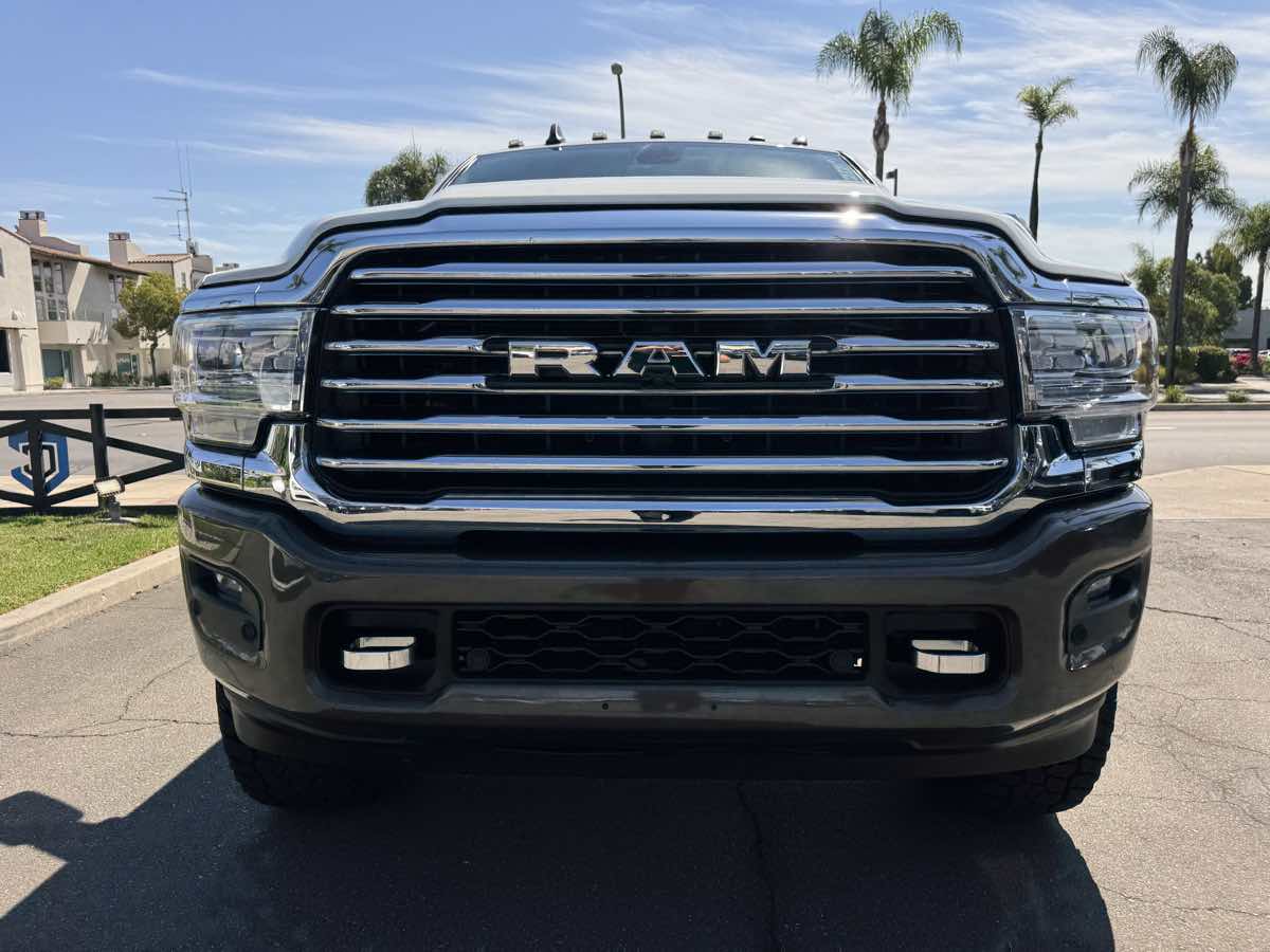 2022 Ram 3500 Longhorn photo 12