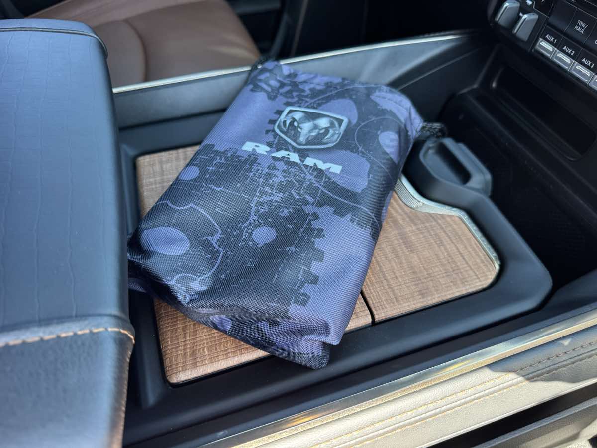 2022 Ram 3500 Longhorn photo 30