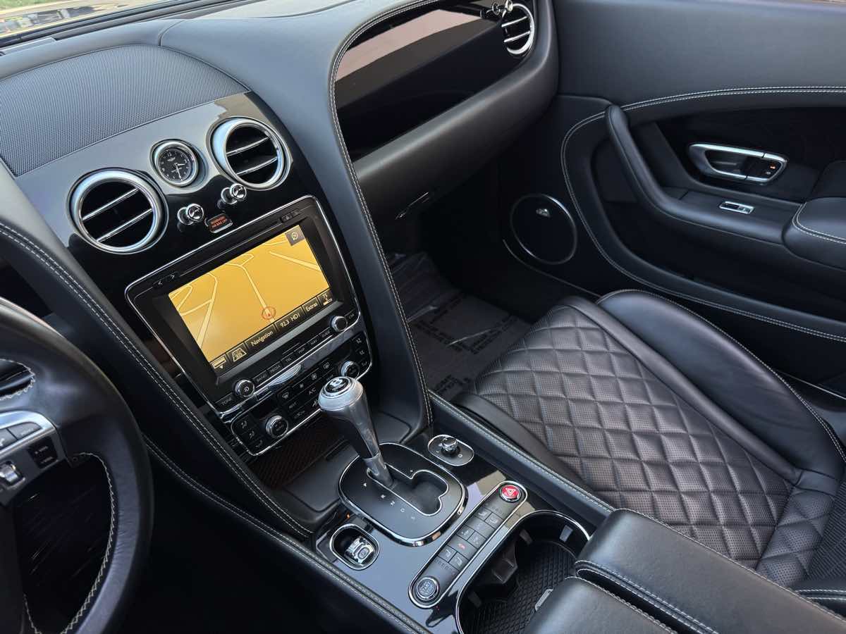 2017 Bentley Continental GT Base - Photo 17