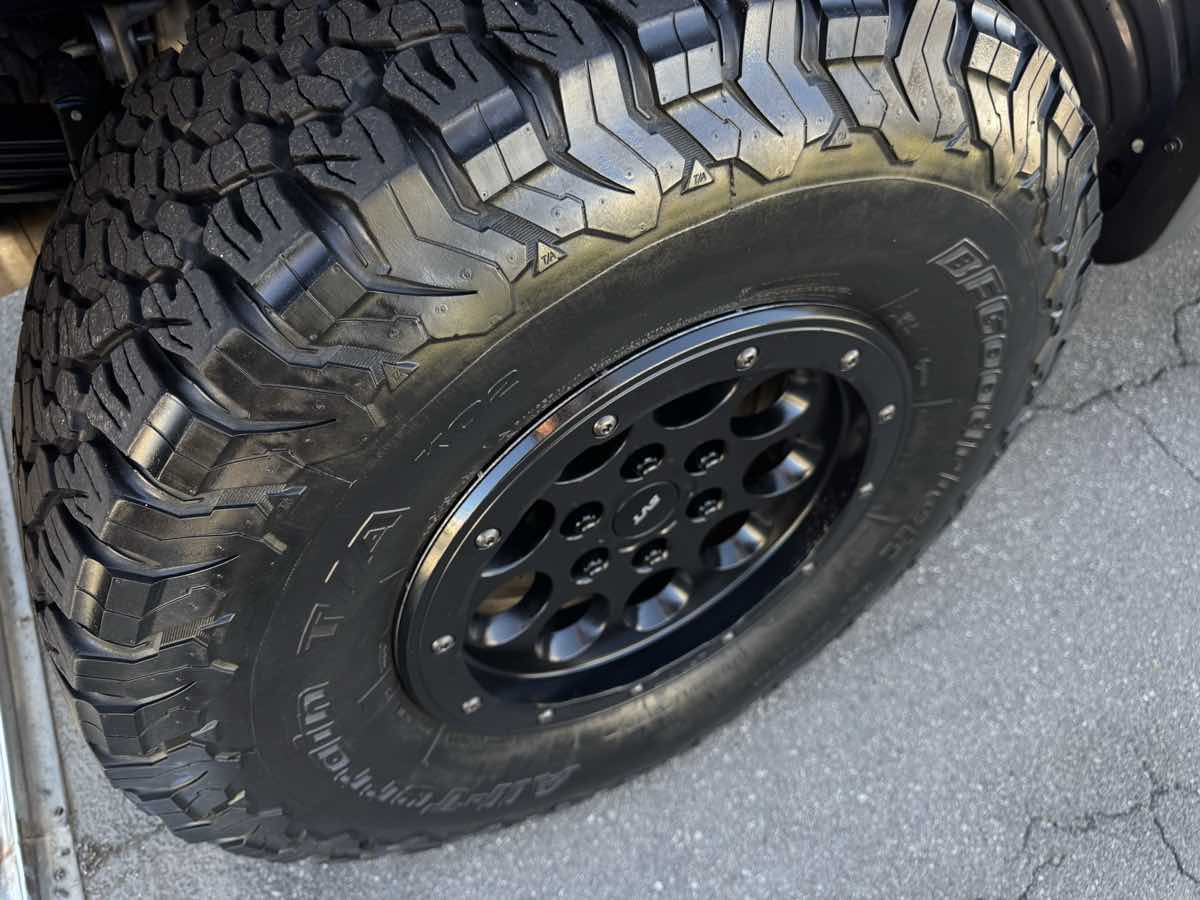 2020 Ford F-150 Raptor photo 32