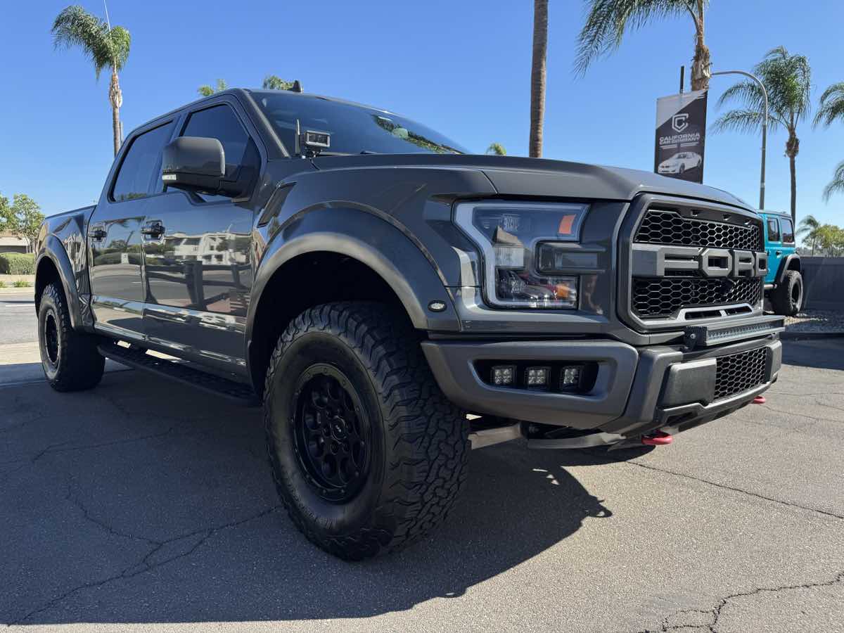 2020 Ford F-150 Raptor photo 9