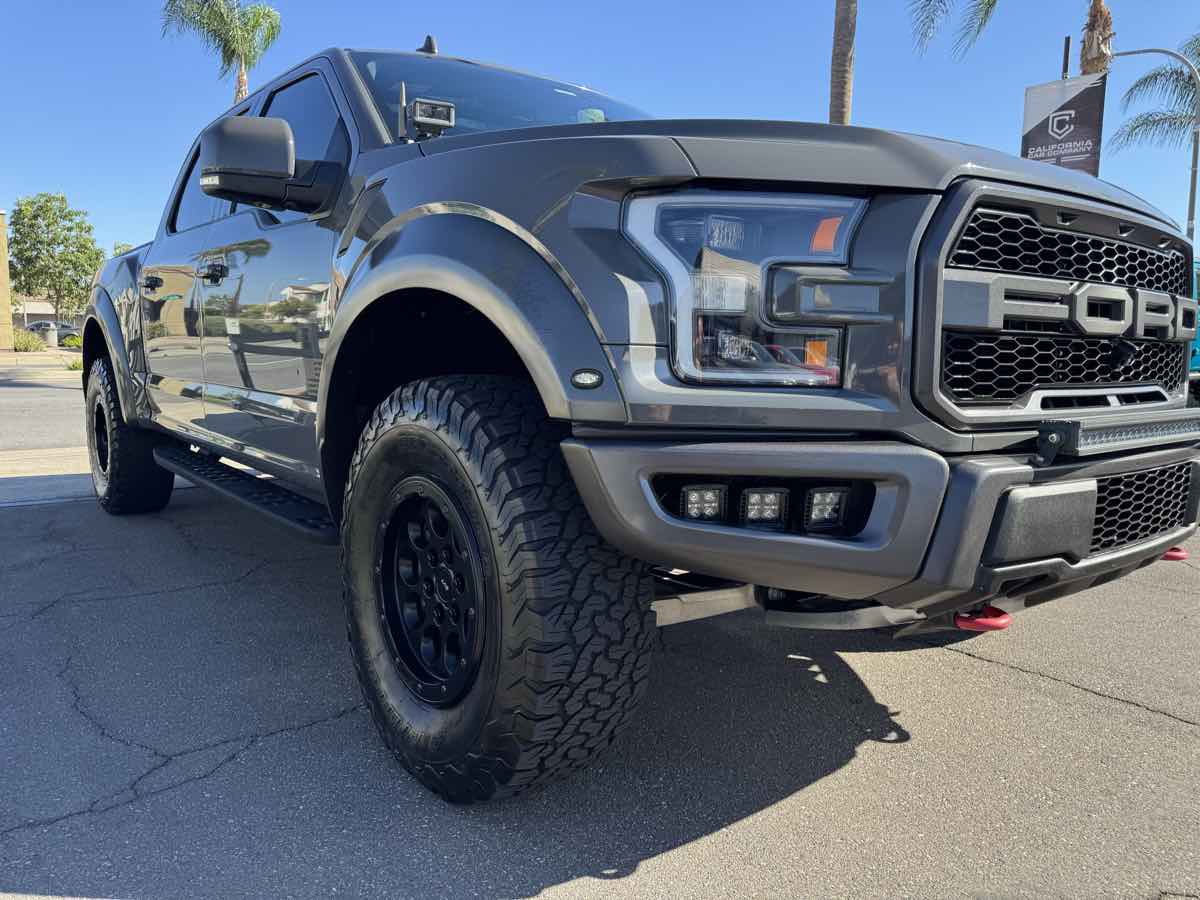 2020 Ford F-150 Raptor photo 10