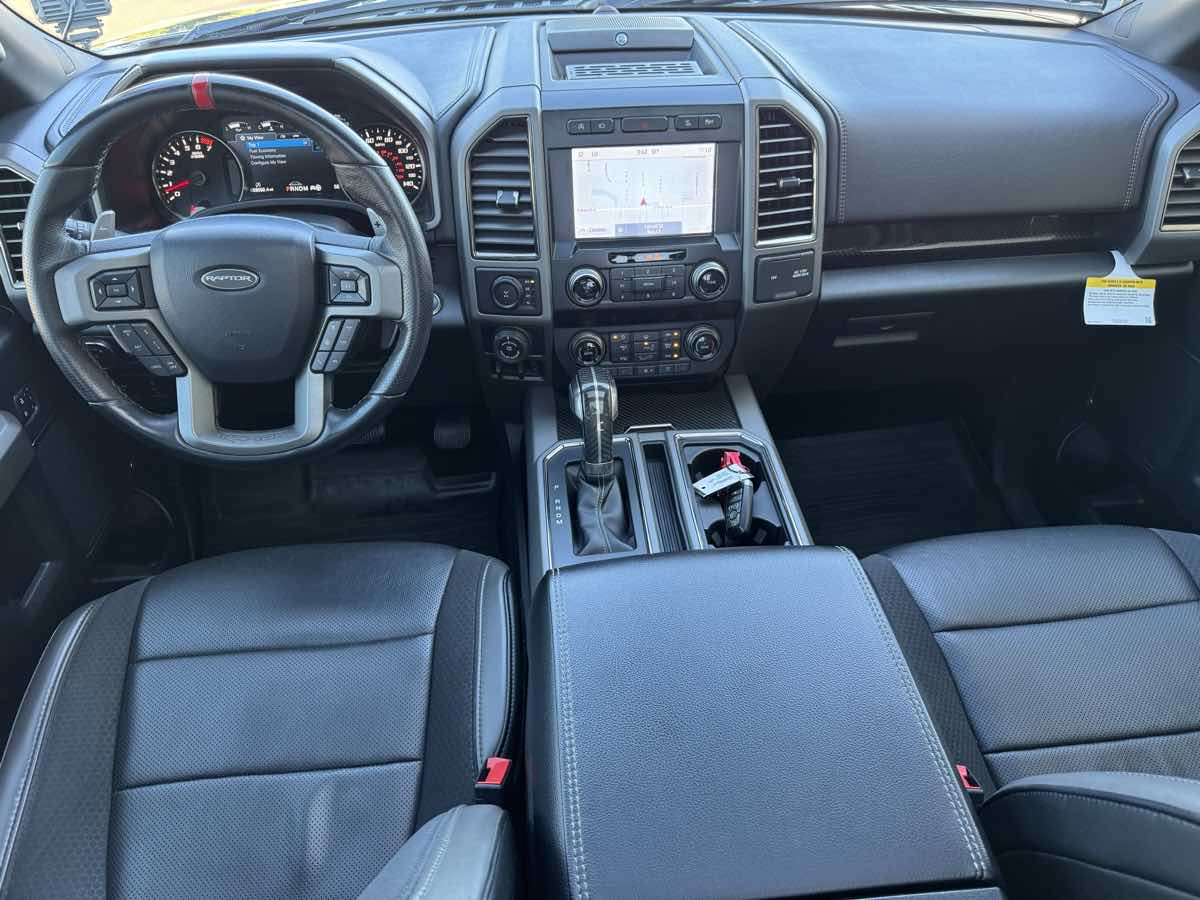2020 Ford F-150 Raptor photo 20