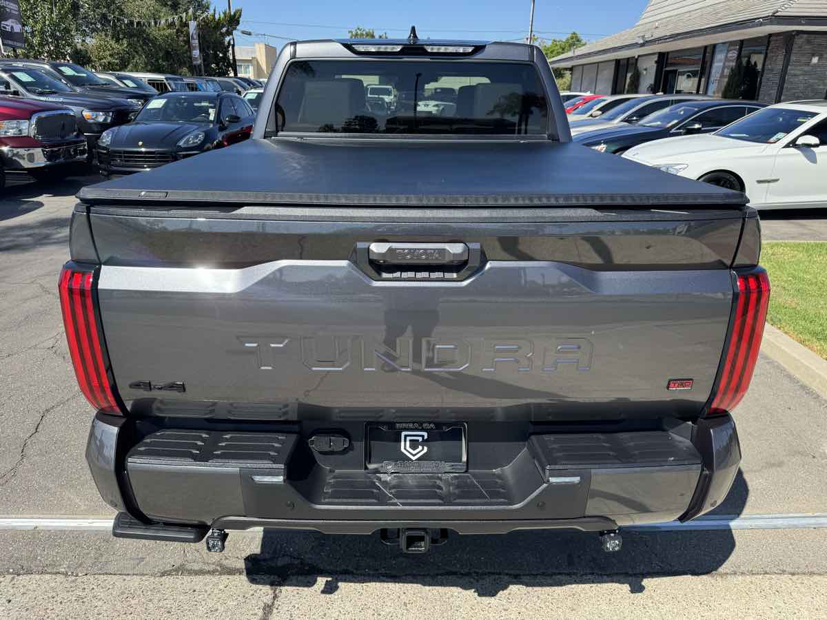 2023 Toyota Tundra Limited TRD photo 5