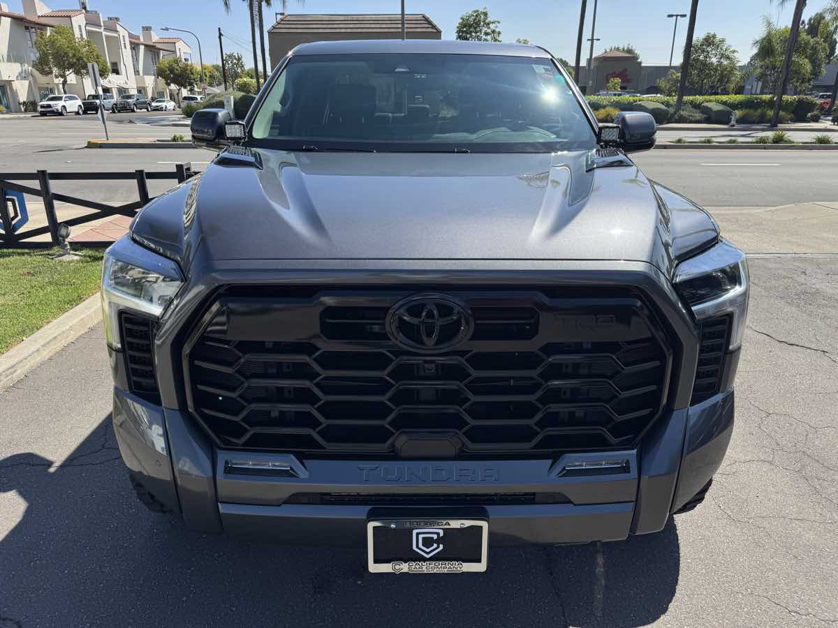 2023 Toyota Tundra Limited TRD photo 11
