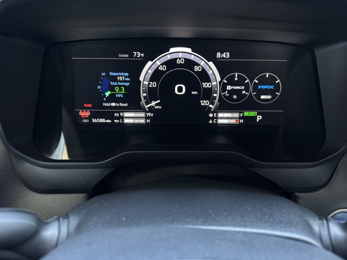 2023 Toyota Tundra Limited TRD photo 30